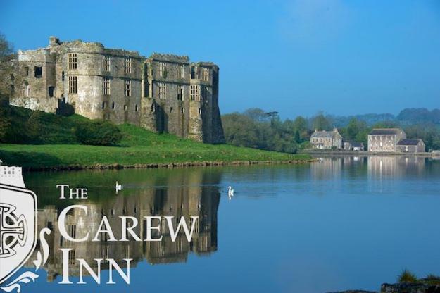 Carew Inn Kültér fotó